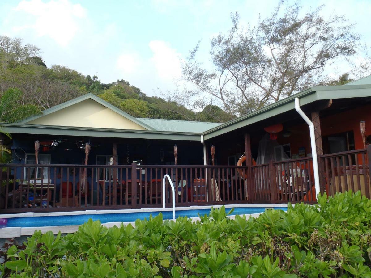 Island Time Guest Room Flying Fish Cove Dış mekan fotoğraf